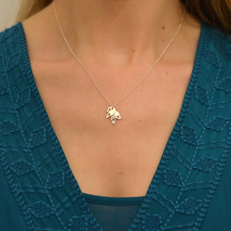 Alappuzha Tropical Leaf Pendant - Victoria von Stein Ltd