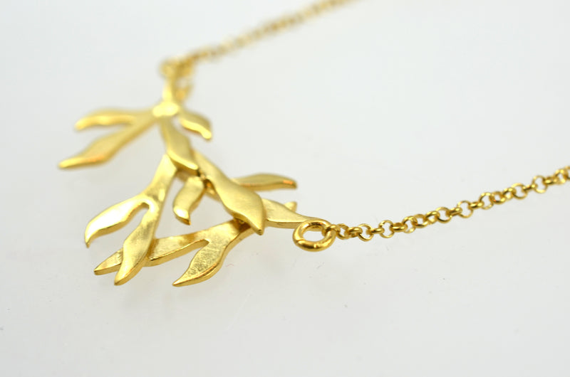 Chayya Tea Leaf Necklace - Victoria von Stein Ltd