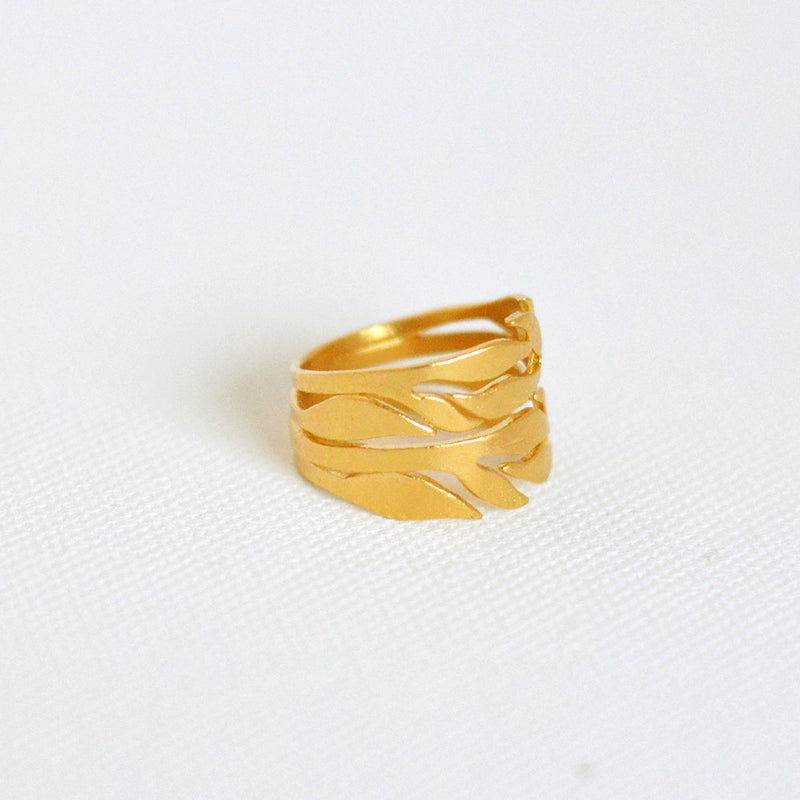 Chayya Tea Leaf Ring