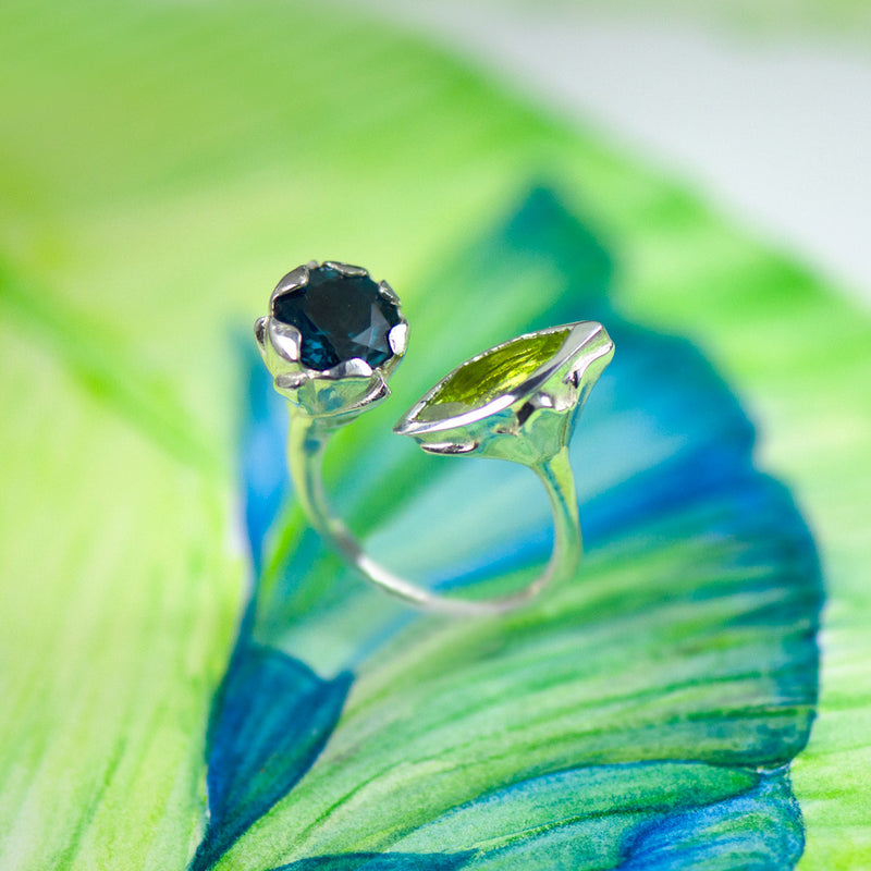 SARASWATI Lotus Handcarved Botanical Duo Ring with Gemstones - Victoria von Stein 